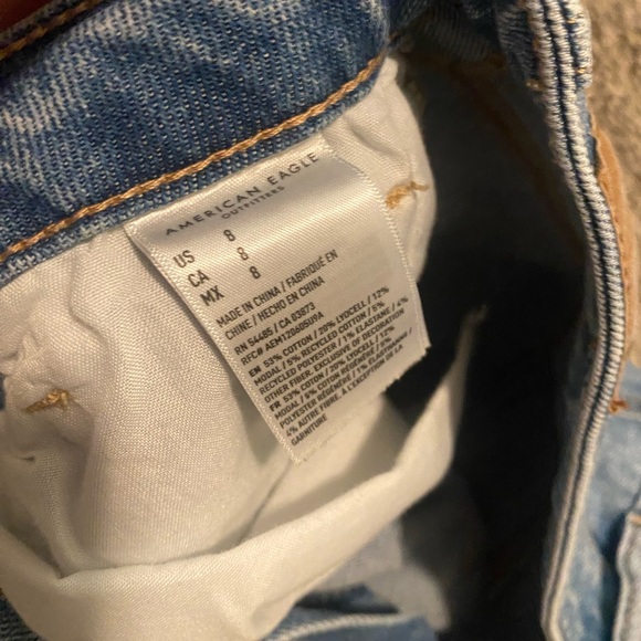 American Eagle Mom Shorts - Picture 4 of 5